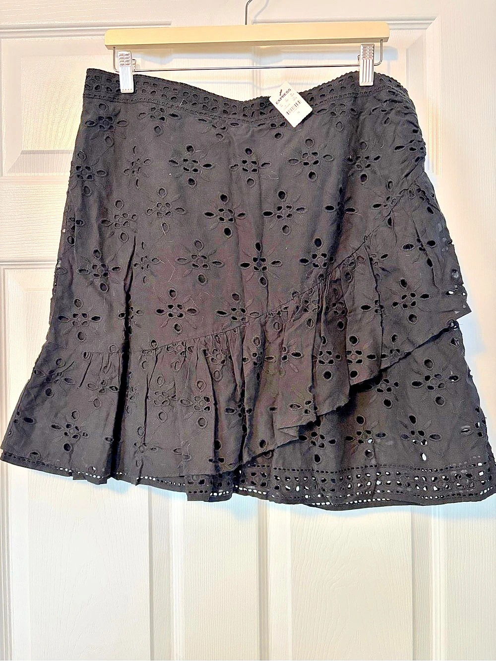 Express Black Eyelet Ruffle Mini Skirt Floral Eyelet A-Line Black Size 14